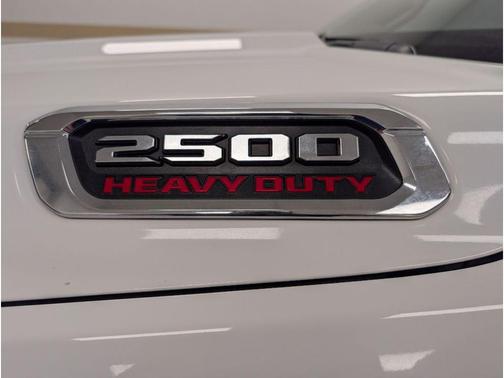 2019 RAM 2500 Tradesman Crew Cab 4x4 6'4' Box