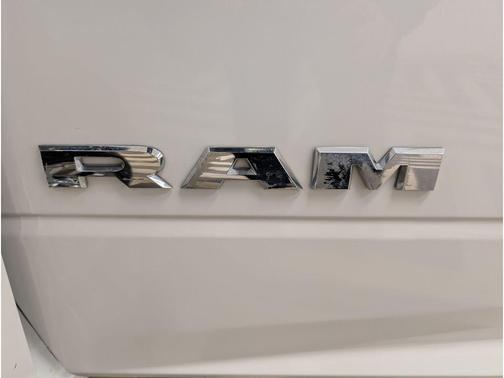 2019 RAM 2500 Tradesman Crew Cab 4x4 6'4' Box