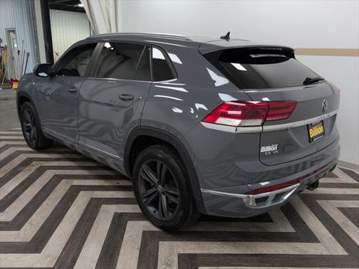 2020 Volkswagen Atlas Cross Sport 3.6L V6 SE w/Technology R-Line