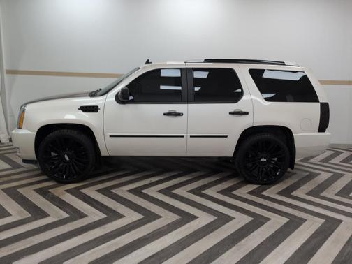 2014 Cadillac Escalade Luxury