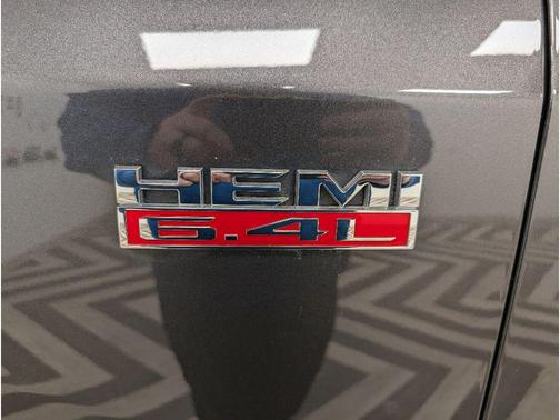 2022 RAM 2500 Tradesman Crew Cab 4x4 6'4' Box