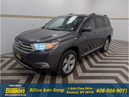 Magnetic Gray Metallic 2013 Toyota Highlander Limited