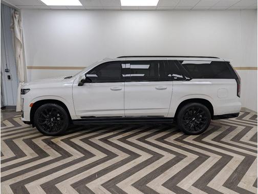 2023 Cadillac Escalade ESV Sport Platinum