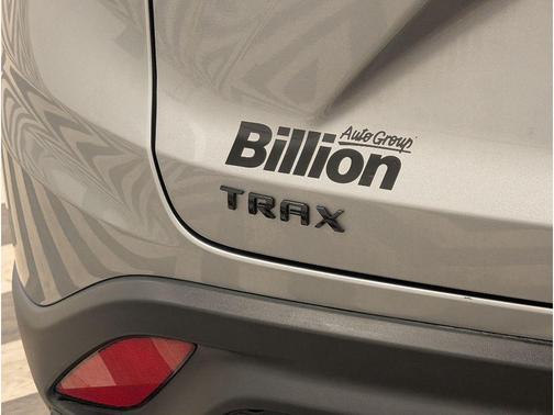 Sterling Gray Metallic 2025 Chevrolet Trax LS
