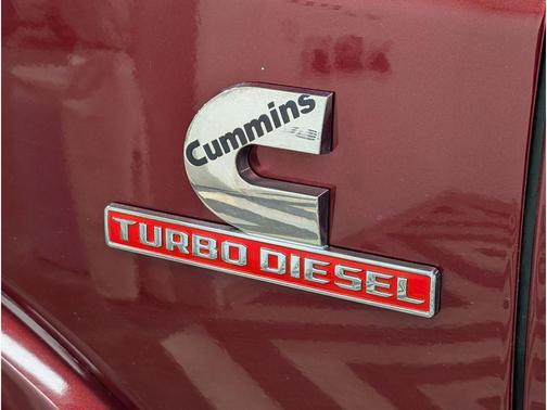 2019 RAM 2500 Laramie Crew Cab 4x4 8' Box