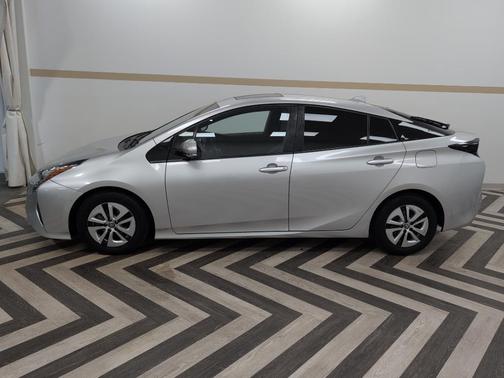 2016 Toyota Prius Four