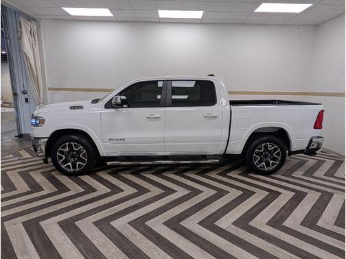 Bright White Clearcoat 2026 RAM 1500 Laramie