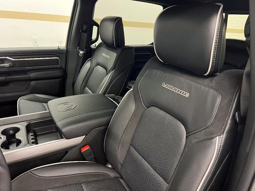 Serrano Green Metallic 2026 RAM 1500 Laramie