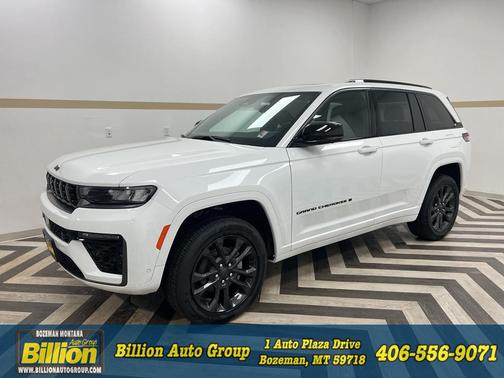 Bright White Clearcoat 2026 Jeep Grand Cherokee Limited