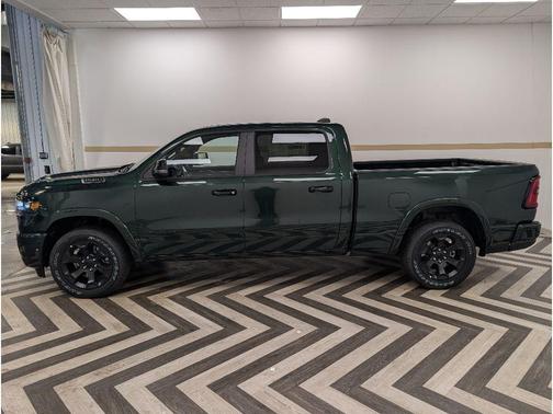 Serrano Green Metallic 2026 RAM 1500 Big Horn/Lone Star