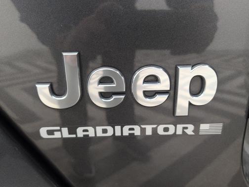 2023 Jeep Gladiator Overland
