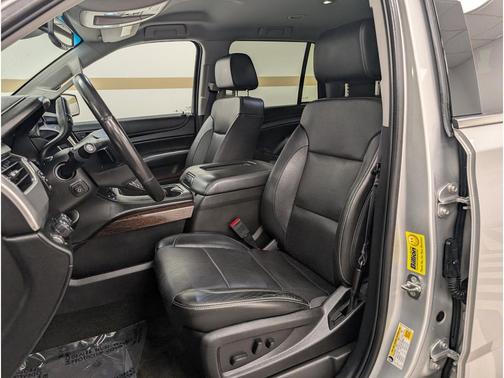Quicksilver Metallic 2017 GMC Yukon SLT