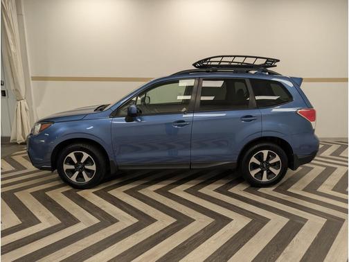 Quartz Blue Pearl 2017 Subaru Forester 2.5i Premium