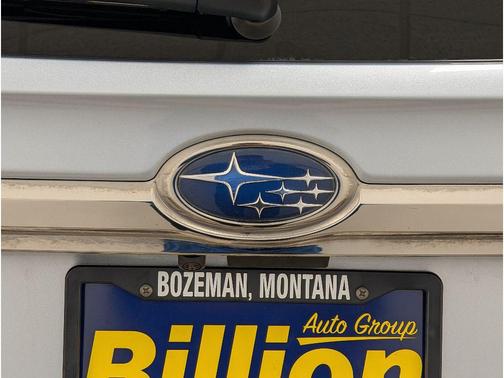 Ice Silver Metallic 2022 Subaru Ascent Onyx Edition 7-Passenger