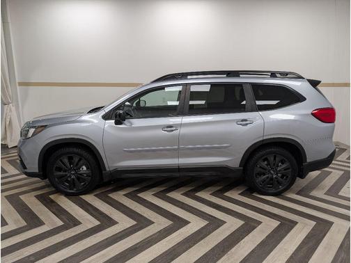Ice Silver Metallic 2022 Subaru Ascent Onyx Edition 7-Passenger