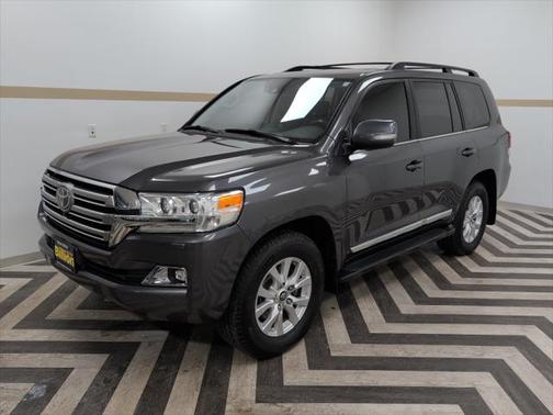 2017 Toyota Land Cruiser Base