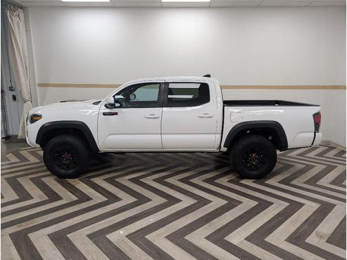 Super White 2019 Toyota Tacoma TRD Pro