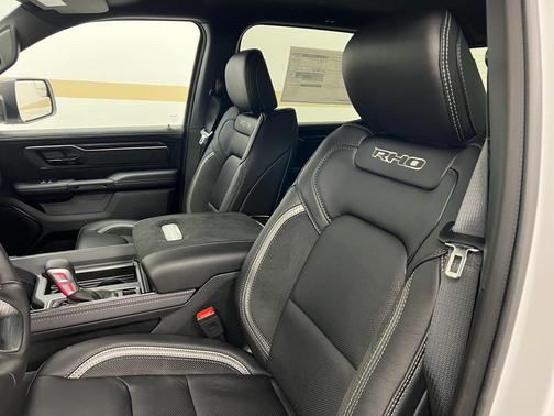 2026 RAM 1500 RHO Crew Cab 4x4 5'7' Box