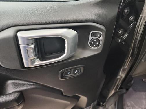 2023 Jeep Gladiator Willys 4x4
