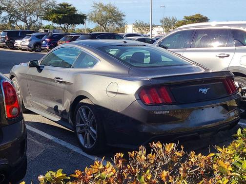 2016 Ford Mustang EcoBoost Premium