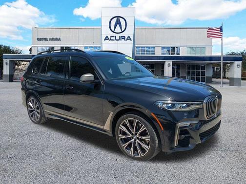 2021 BMW X7 M50i