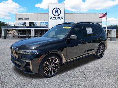 2021 BMW X7 M50i