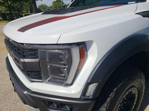 Oxford White 2021 Ford F-150 Raptor
