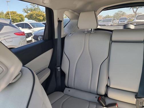 2026 Acura RDX Advance Package