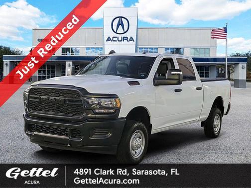 2024 RAM 2500 Tradesman Crew Cab 4x4 6'4' Box