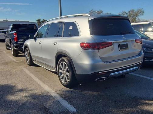 2022 Mercedes-Benz GLS 450 4MATIC