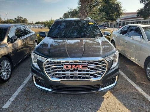 2022 GMC Terrain Denali