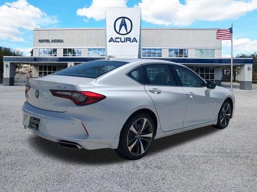 2025 Acura TLX Technology