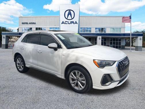 2021 Audi Q3 45 S line Premium