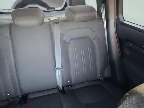 2022 Land Rover Defender 110 Standard