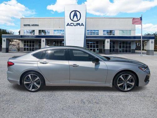 2025 Acura TLX Technology