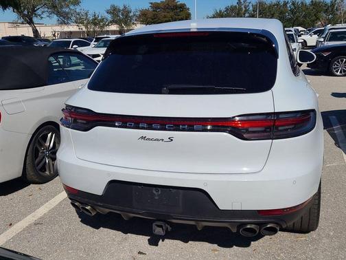 2020 Porsche Macan S