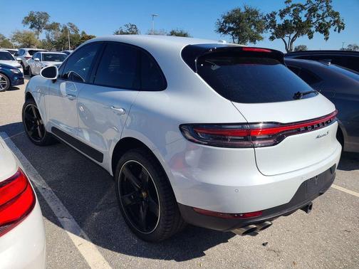 2020 Porsche Macan S
