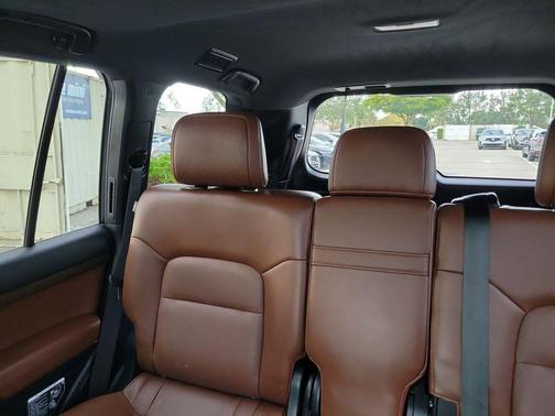 2021 Toyota Land Cruiser Base