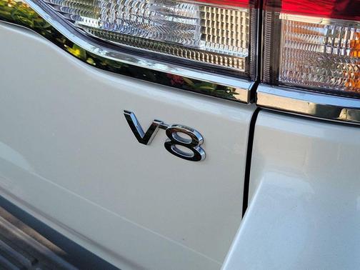 2021 Toyota Land Cruiser Base