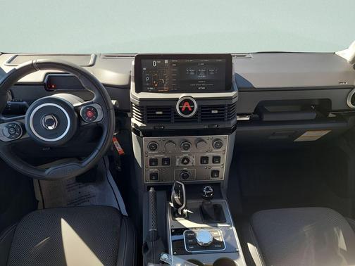 2024 INEOS Grenadier AWD