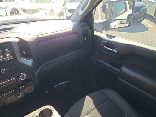 2024 Chevrolet Silverado 2500 Custom