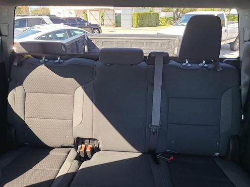 2024 Chevrolet Silverado 2500 Custom