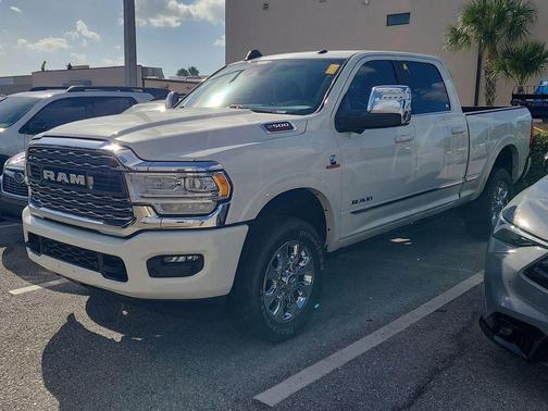 2024 RAM 2500 Limited Crew Cab 4x4 6'4' Box