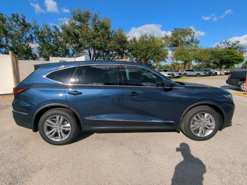 2025 Acura MDX Standard