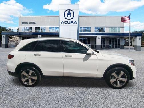 2022 Mercedes-Benz GLC 300 4MATIC