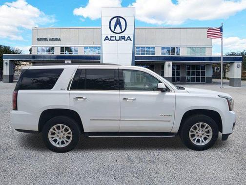 2017 GMC Yukon SLT