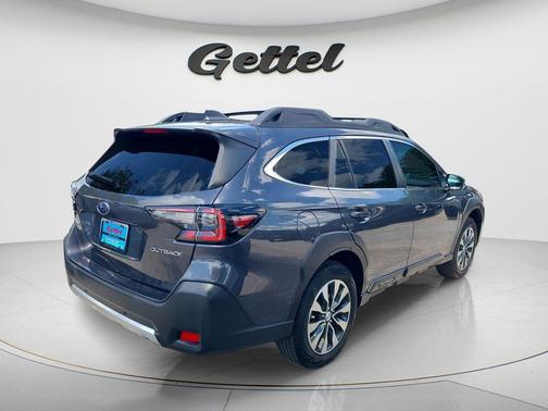 Magnetite Gray Metallic 2023 Subaru Outback Limited