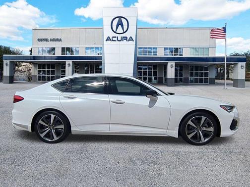 2025 Acura TLX Technology