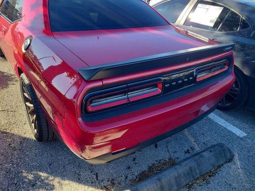 2016 Dodge Challenger SRT Hellcat