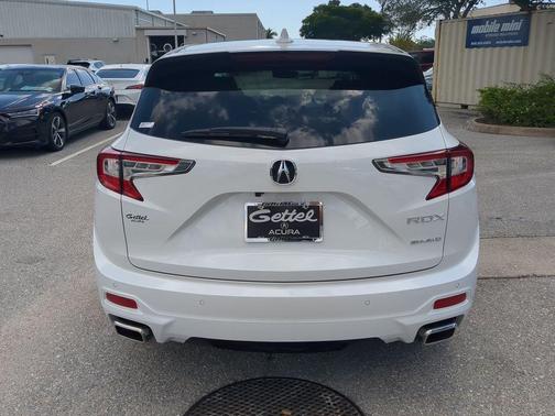 2025 Acura RDX Advance Package